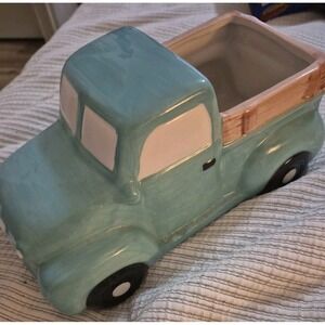 Robert Stanley Farmhouse Indoor/Out 10"L Green Pick up Candy Trinket Plant Truck